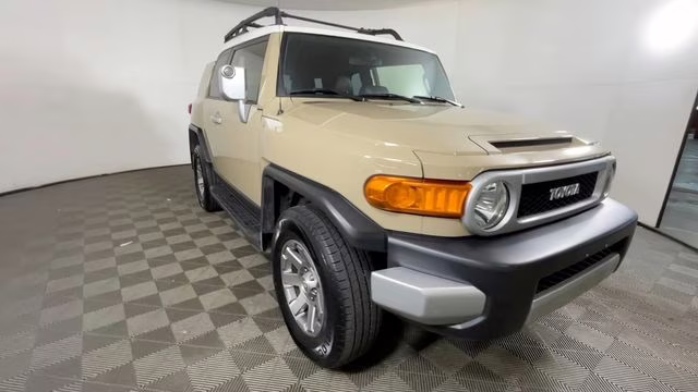 2014 Quicksand Toyota FJ Cruiser Base 4X4 SUV