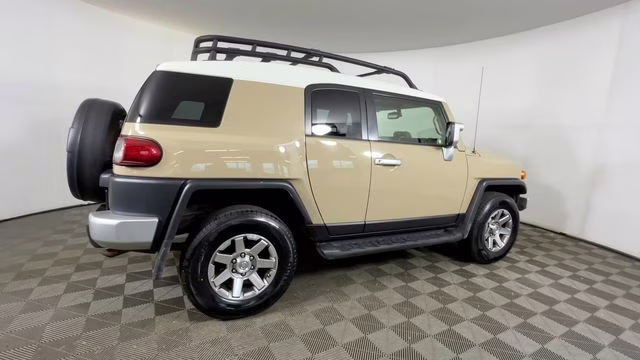 2014 Quicksand Toyota FJ Cruiser Base 4X4 SUV