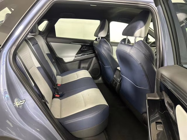 2023 Harbor Mist Gray Pearl Subaru Solterra Limited AWD SUV