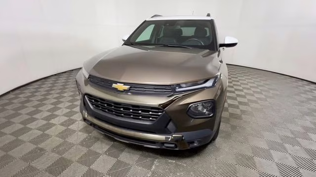 2022 Zeus Bronze Metallic Chevrolet TrailBlazer ACTIV AWD SUV