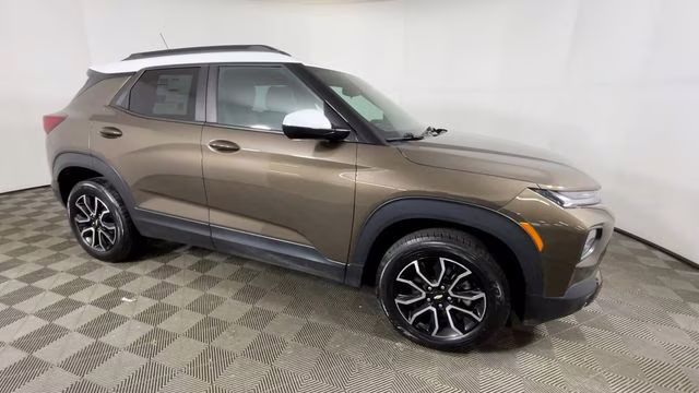 2022 Zeus Bronze Metallic Chevrolet TrailBlazer ACTIV AWD SUV