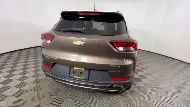 2022 Zeus Bronze Metallic Chevrolet TrailBlazer ACTIV AWD SUV