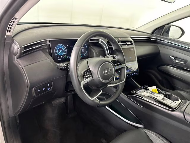 2024 White Pearl Hyundai Tucson Hybrid SEL Convenience AWD SUV