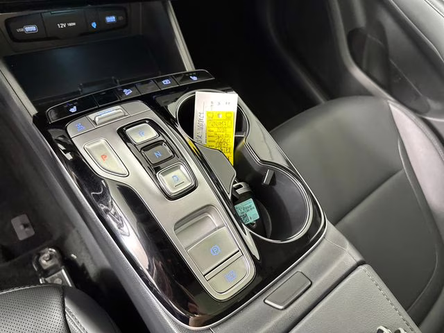 2024 White Pearl Hyundai Tucson Hybrid SEL Convenience AWD SUV