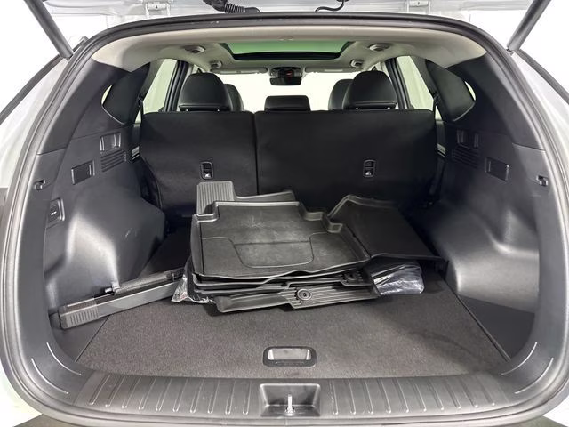 2024 White Pearl Hyundai Tucson Hybrid SEL Convenience AWD SUV