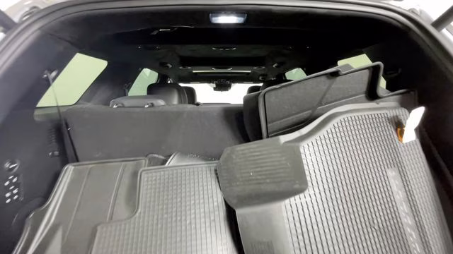 2025 Typhoon Silver Hyundai Palisade Calligraphy FWD SUV