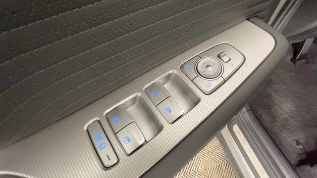 2025 Typhoon Silver Hyundai Palisade Calligraphy FWD SUV