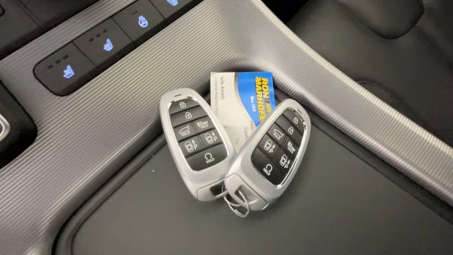 2025 Typhoon Silver Hyundai Palisade Calligraphy FWD SUV