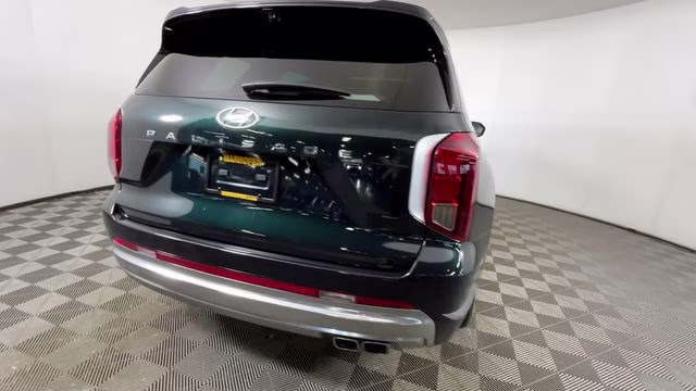 2025 Robust Emerald Hyundai Palisade Calligraphy FWD SUV