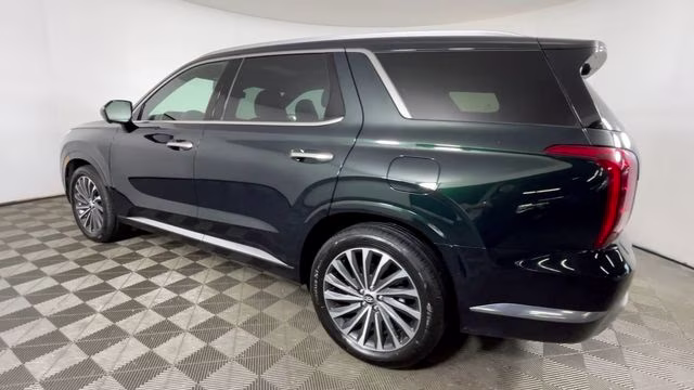 2025 Robust Emerald Hyundai Palisade Calligraphy FWD SUV