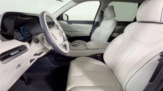 2025 Abyss Black Pearl Hyundai Palisade Calligraphy FWD SUV