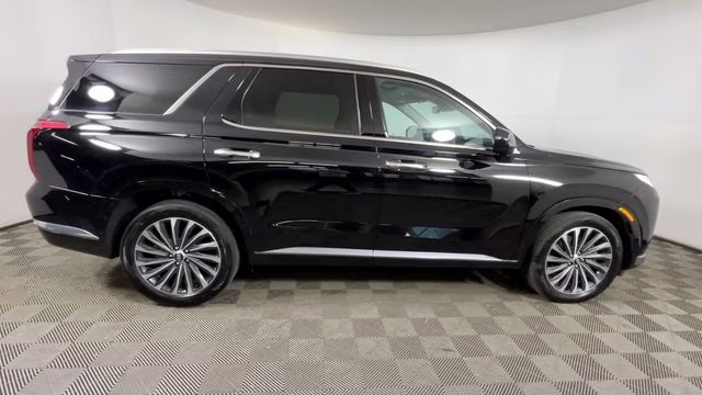 2025 Abyss Black Pearl Hyundai Palisade Calligraphy FWD SUV