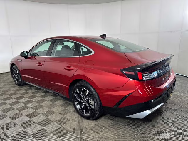 2025 Ultimate red Hyundai Sonata SEL FWD Sedan