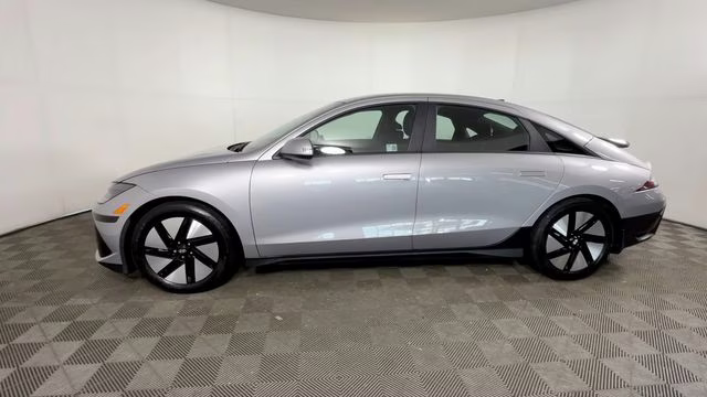 2024 Curated Silver Hyundai IONIQ 6 SE RWD Sedan