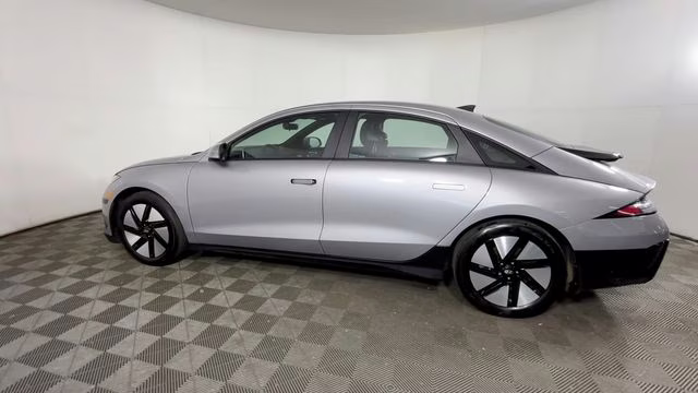2024 Curated Silver Hyundai IONIQ 6 SE RWD Sedan