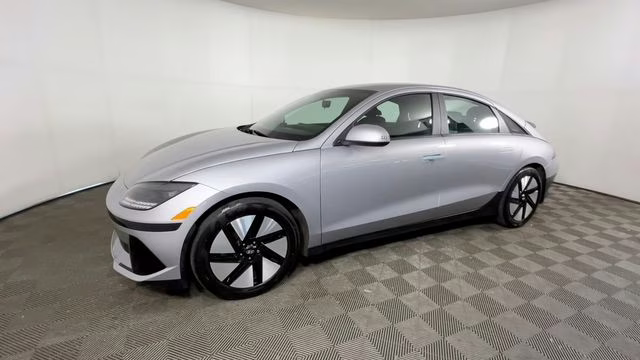 2024 Curated Silver Hyundai IONIQ 6 SE RWD Sedan