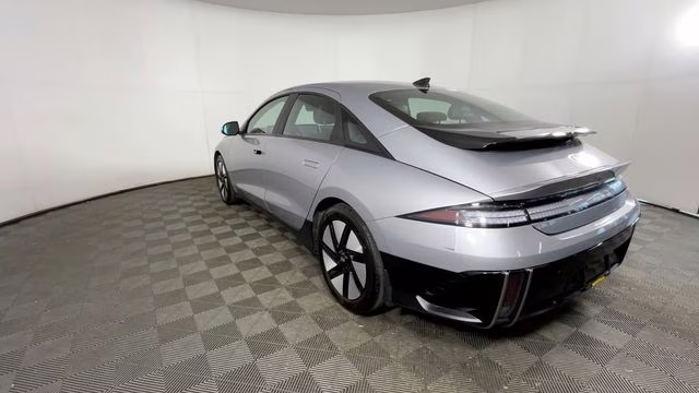 2024 Curated Silver Hyundai IONIQ 6 SE RWD Sedan