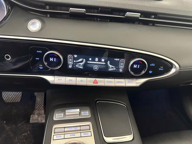 2025 Makalu Gray Genesis GV70 2.5T AWD SUV
