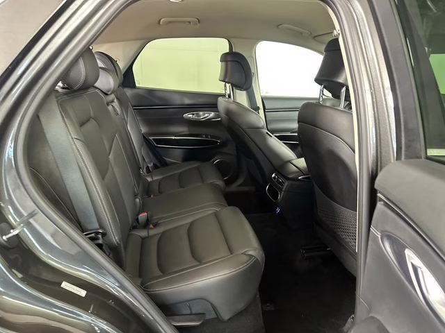 2025 Makalu Gray Genesis GV70 2.5T AWD SUV