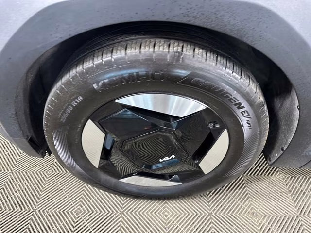 2024 Panthera Metal Kia EV9 Wind AWD SUV