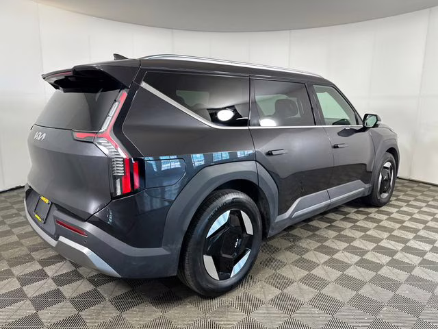 2024 Panthera Metal Kia EV9 Wind AWD SUV