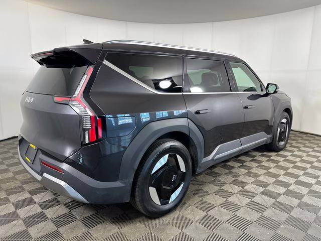 2024 Panthera Metal Kia EV9 Wind AWD SUV