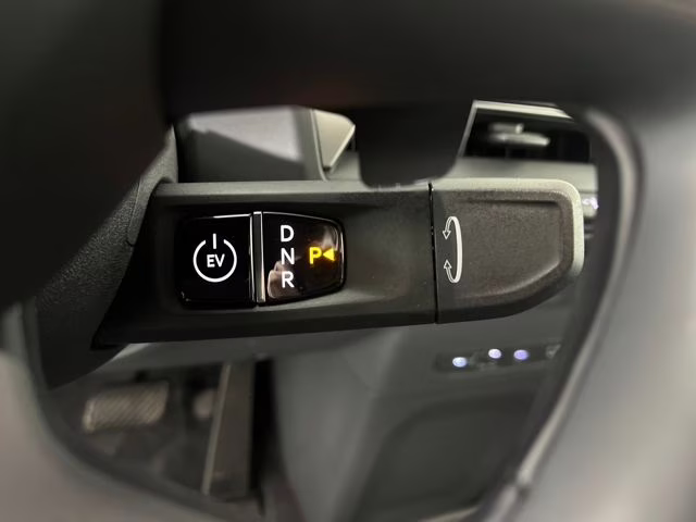 2024 Panthera Metal Kia EV9 Wind AWD SUV