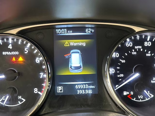 2016 Gun Metallic Nissan Rogue SV AWD SUV