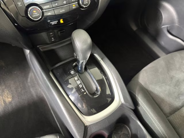 2016 Gun Metallic Nissan Rogue SV AWD SUV