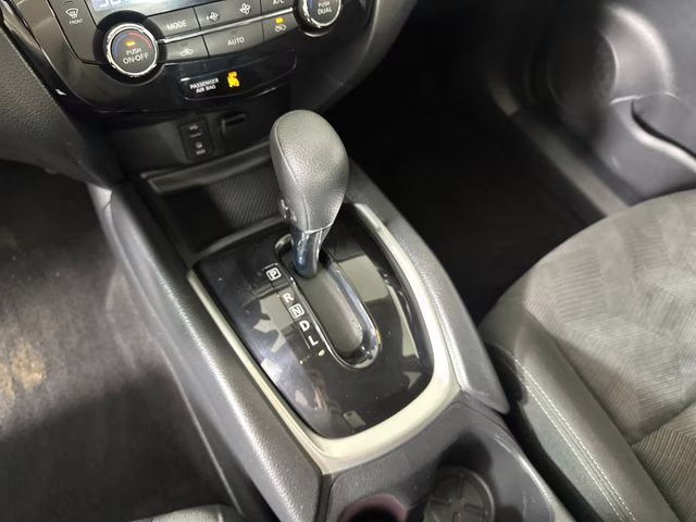 2016 Gun Metallic Nissan Rogue SV AWD SUV