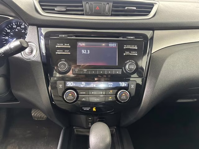 2016 Gun Metallic Nissan Rogue SV AWD SUV