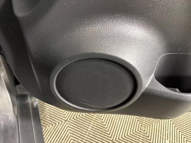 2016 Gun Metallic Nissan Rogue SV AWD SUV