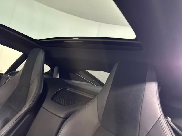 2021 Yulong White Metallic Jaguar F-TYPE P300 RWD Coupe