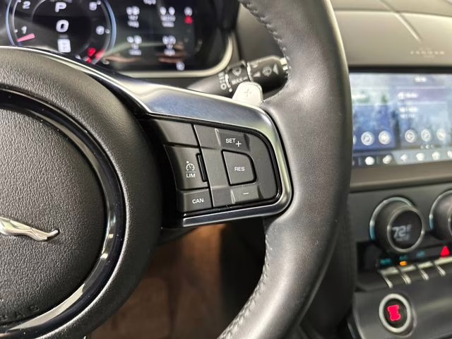2021 Yulong White Metallic Jaguar F-TYPE P300 RWD Coupe