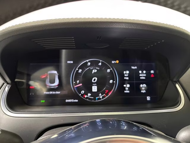 2021 Yulong White Metallic Jaguar F-TYPE P300 RWD Coupe