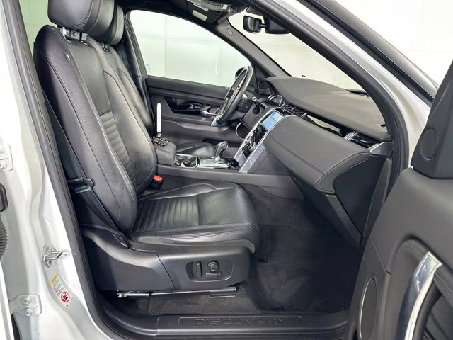 2020 Fuji White Land Rover Discovery Sport Standard 4X4 SUV
