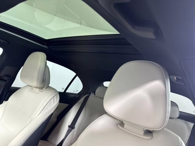 2022 Polar White Mercedes-Benz C-Class C 300 RWD Sedan