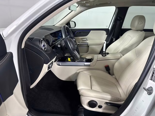2022 Polar White Mercedes-Benz GLB GLB 250 AWD SUV