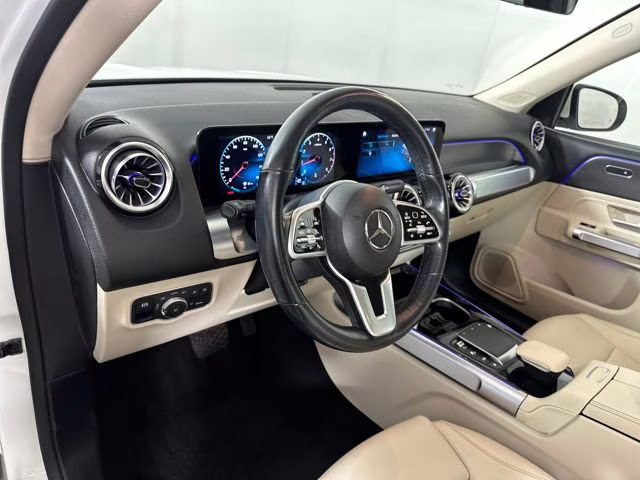 2022 Polar White Mercedes-Benz GLB GLB 250 AWD SUV