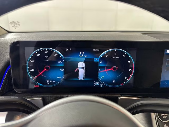 2022 Polar White Mercedes-Benz GLB GLB 250 AWD SUV