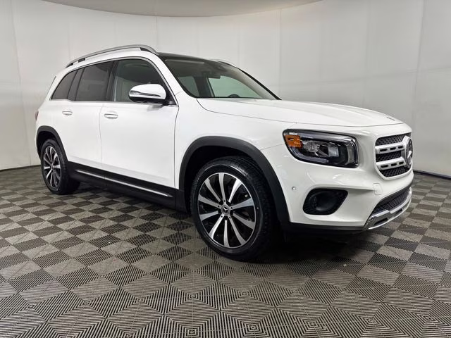 2022 Polar White Mercedes-Benz GLB GLB 250 AWD SUV