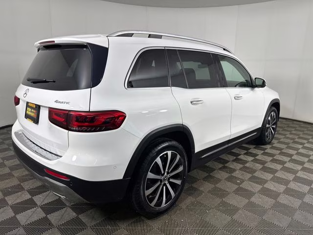 2022 Polar White Mercedes-Benz GLB GLB 250 AWD SUV