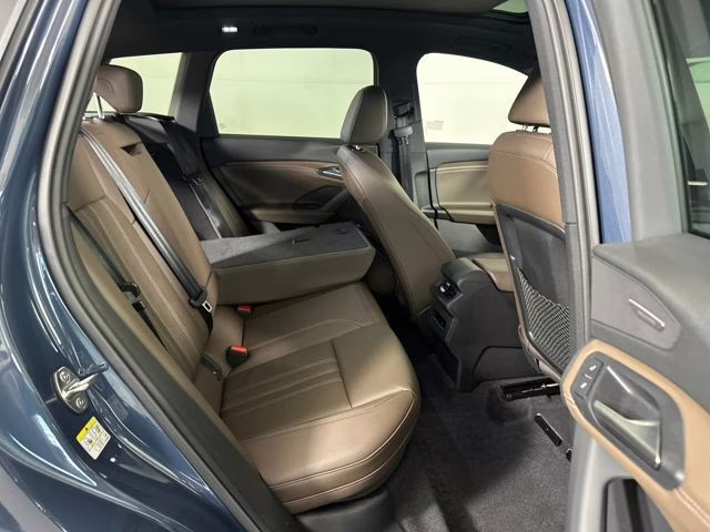 2025 Blue Metallic Audi Q6 e-tron Premium Plus RWD SUV