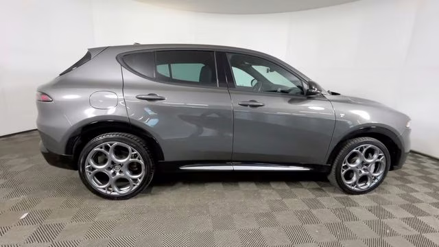 2024 Grigio Ascari Metallic Alfa Romeo Tonale Ti AWD SUV