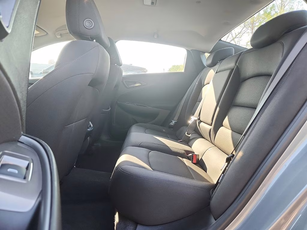 2023 Sterling Gray Metallic Chevrolet Malibu LT FWD Sedan
