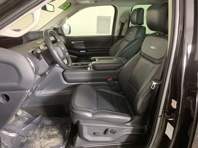 2025 Agate Black Metallic Ford Expedition Max Platinum 4X4 SUV