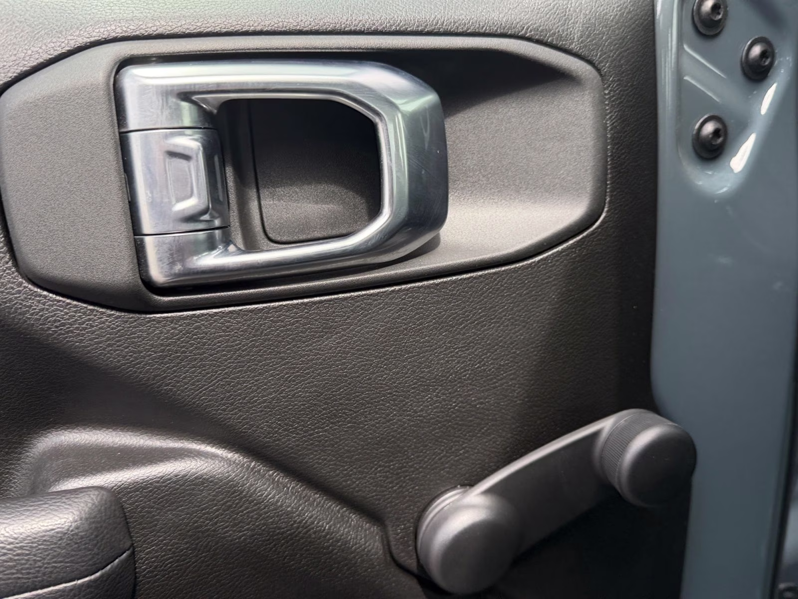 2024 Anvil Clear Coat Jeep Wrangler Sport 4X4 SUV