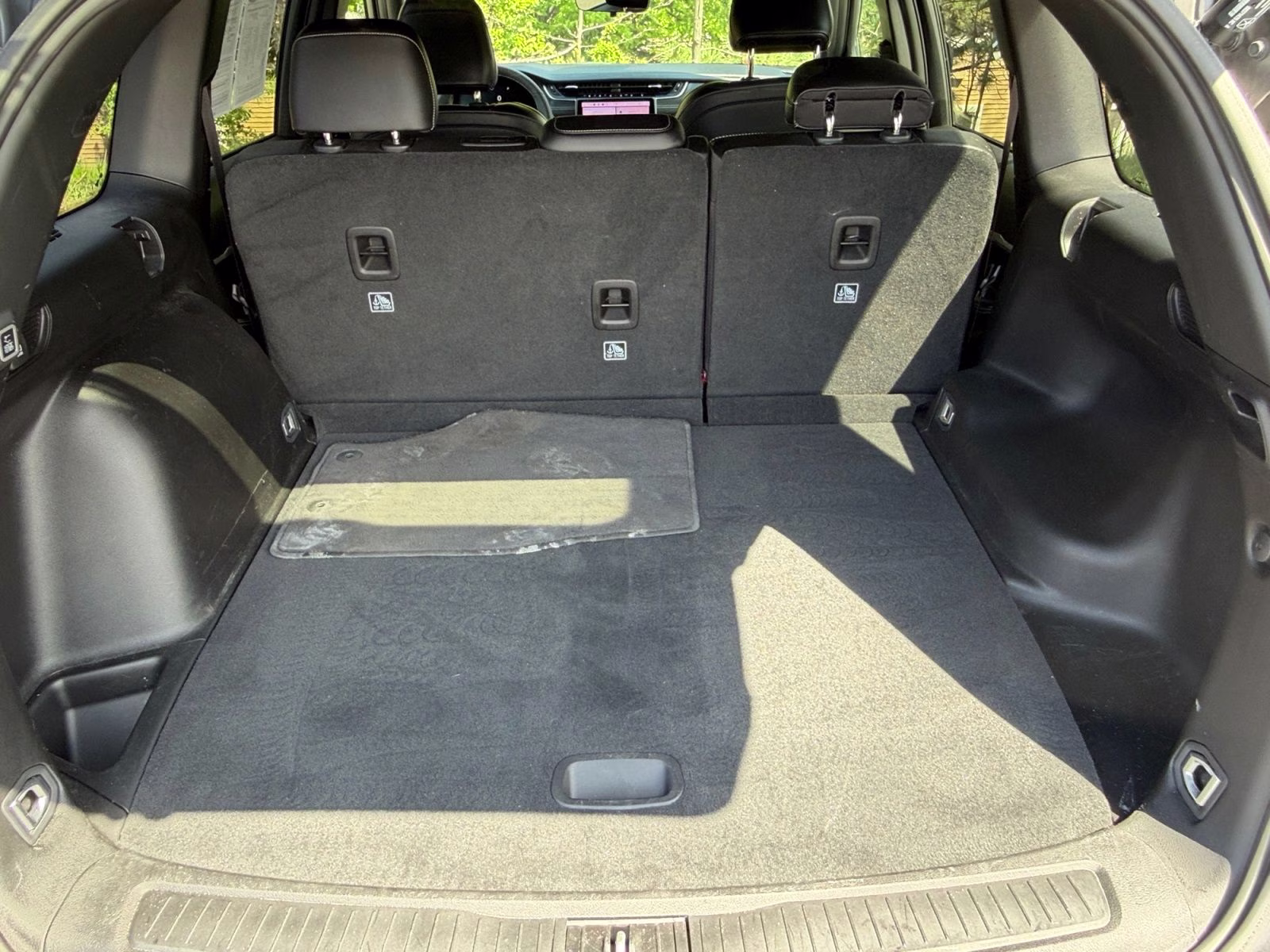 2025 Baltic Gray Metallic Clearcoat Jeep Grand Cherokee Limited 4X4 SUV