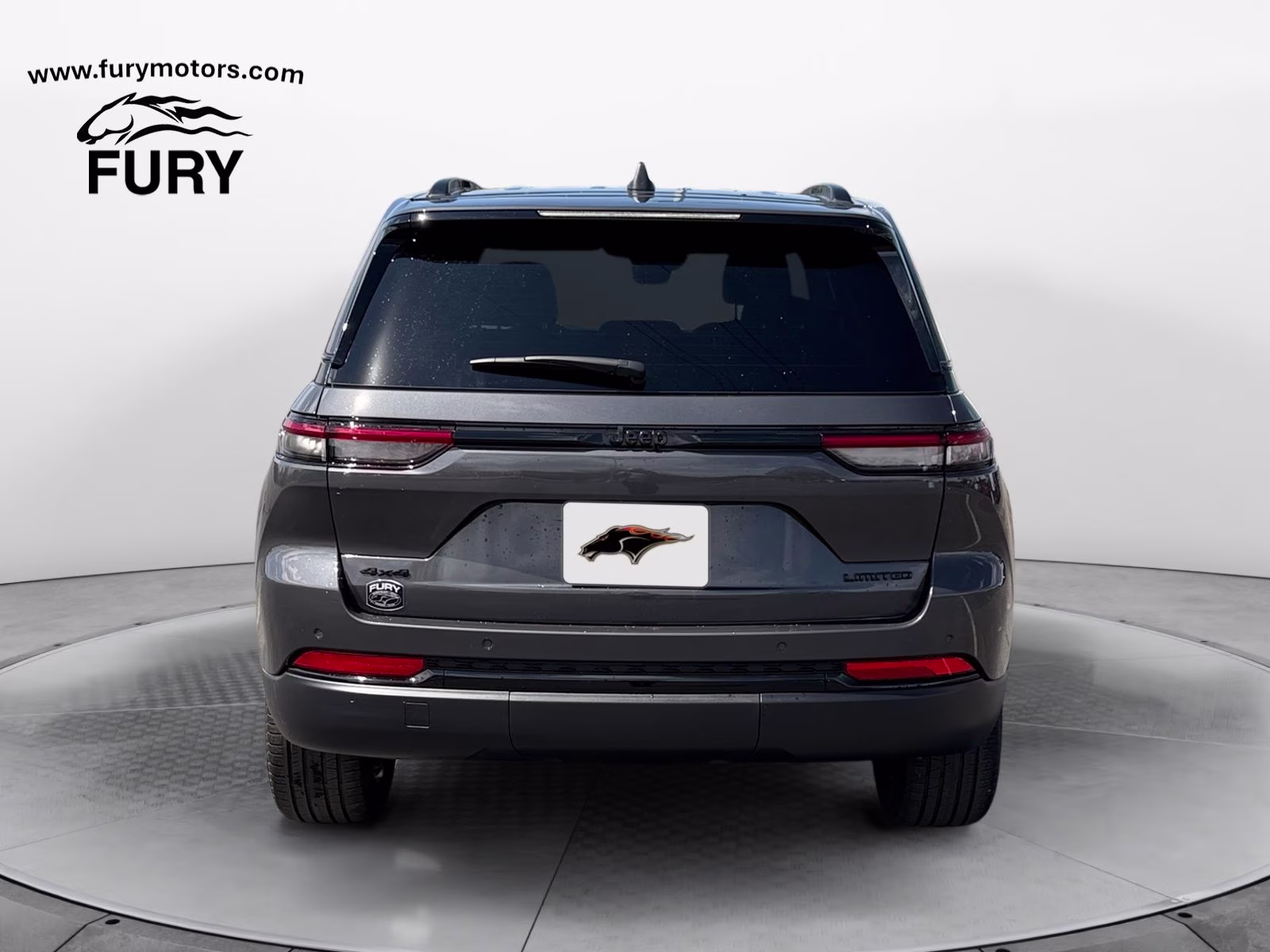 2025 Baltic Gray Metallic Clearcoat Jeep Grand Cherokee Limited 4X4 SUV