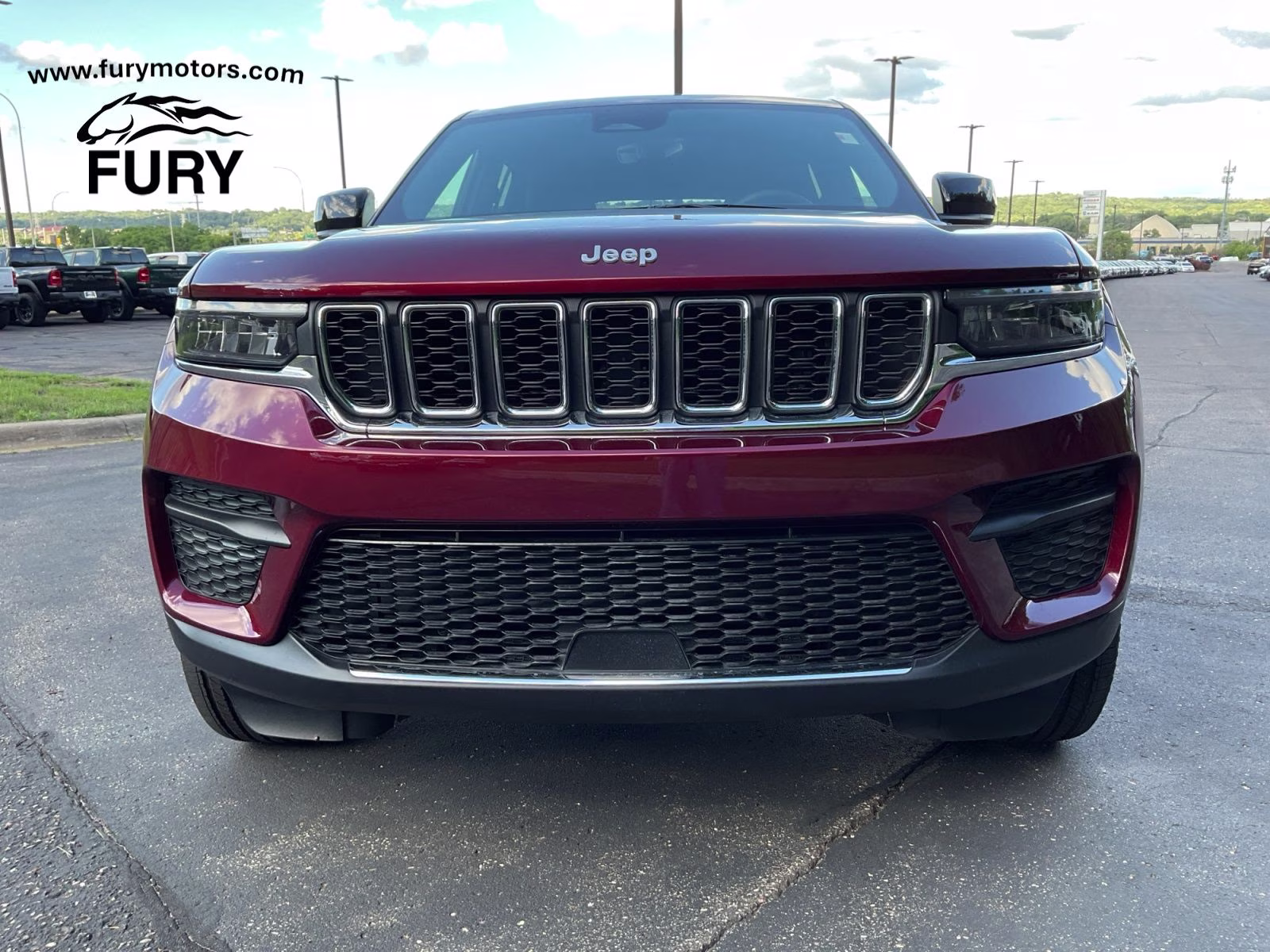 2025 Velvet Red Pearlcoat Jeep Grand Cherokee Laredo 4X4 SUV